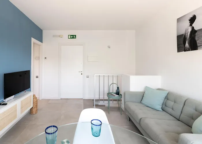 Blue Acogedor Y Sencillo Junto Al Mar